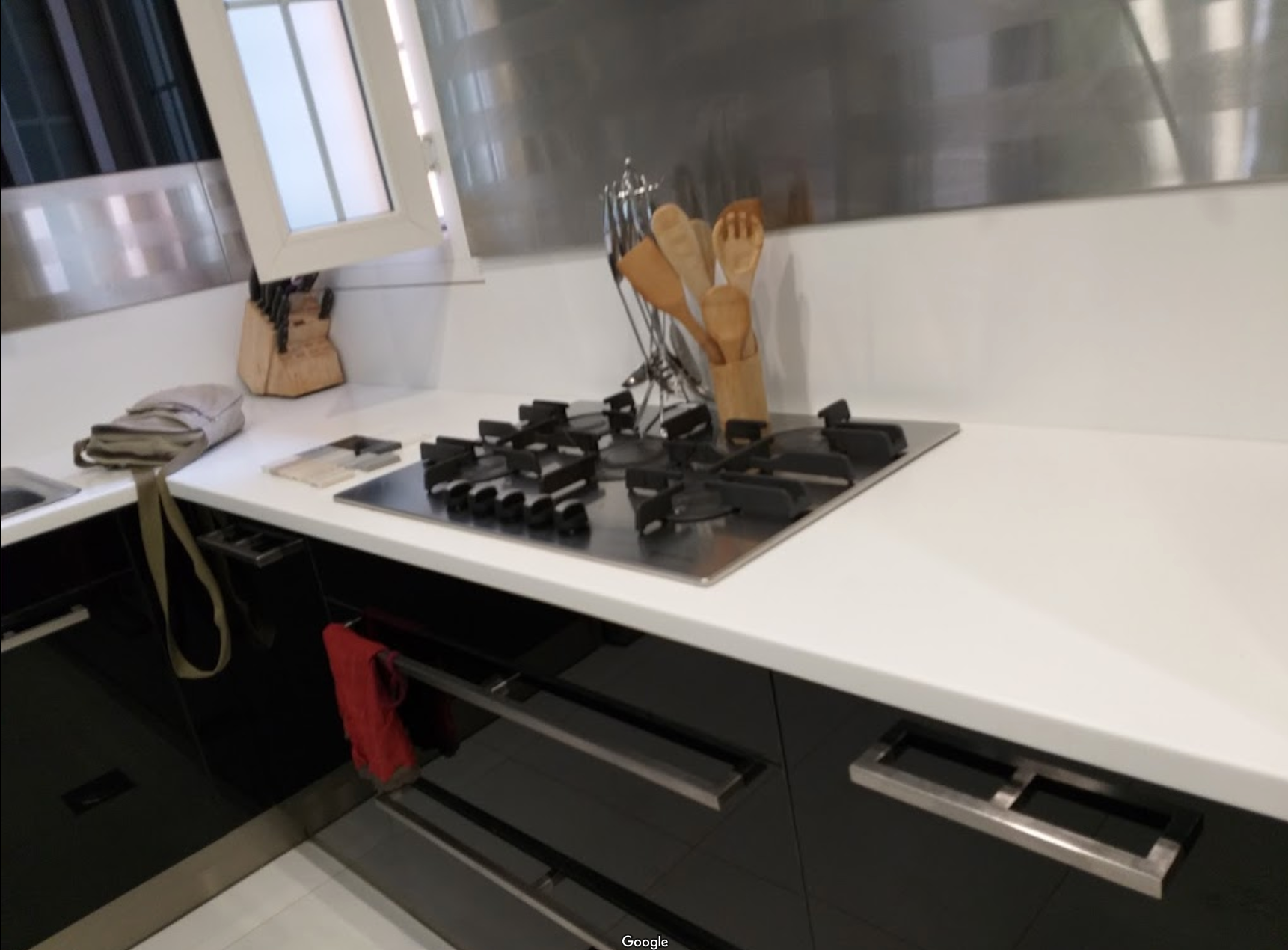 Photo of beautifully arranged food